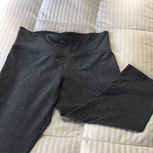 Workout capris